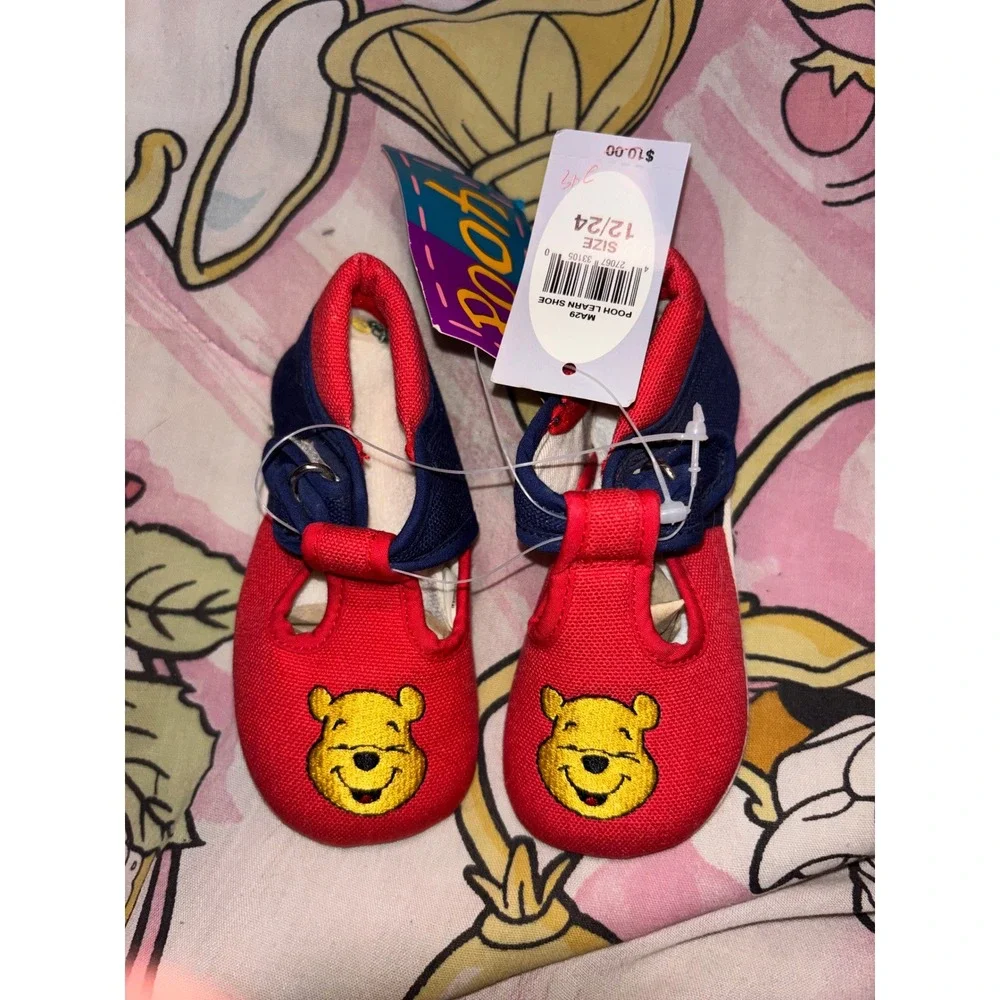 Vintage Disney Winnie the Pooh toddler shoes 12/24 months from 90s